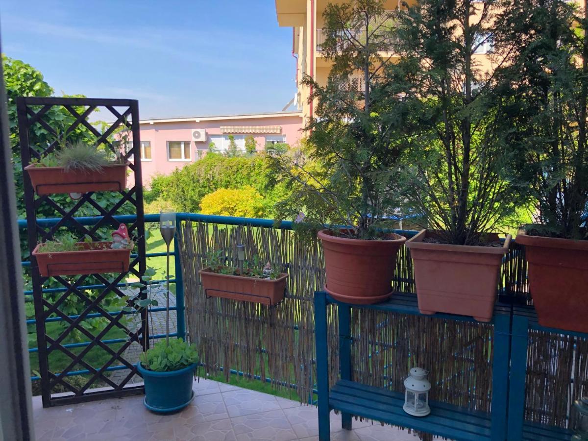 Terrace Apartment S 1 Spalnou Sofia-Parking & Wifi Bratislava Exterior photo